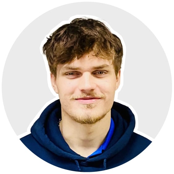 Johnothan Selig - Technician